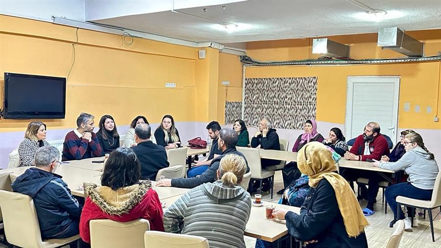 Manisa Barosu Kadın ve Çocuk Hakları Komisyonumuzun Celal Bayar Üniversitesi Kyk yurtlarında kalan deprem bölgesinden gelen vatandaşlarımızı ziyareti